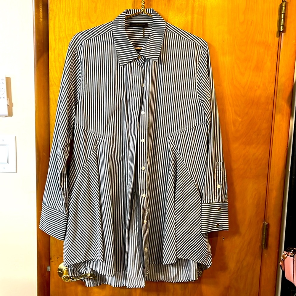 Button tunic shirt with pockets